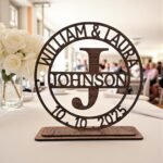 Circle Monogram Stand-alone Couple's Sign