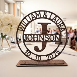 Circle Monogram Stand-alone Couple's Sign
